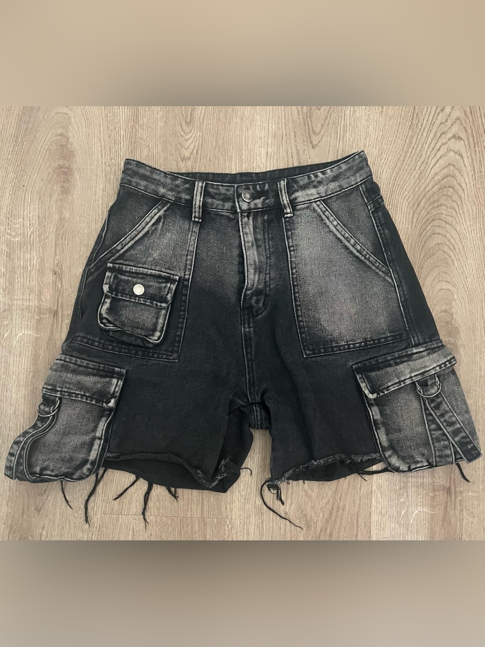 CIDER Acid Wash Black Denim High Rise Cargo Shorts w/ Pockets, Women’s S